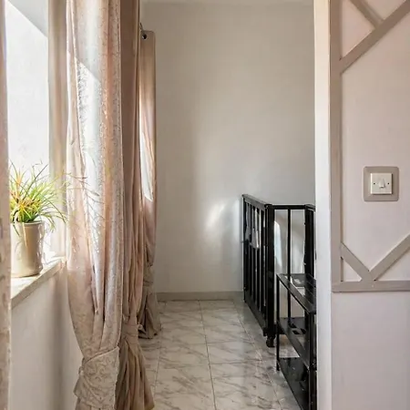 2br With Private Entrance In Spinola Διαμέρισμα Saint Julian's