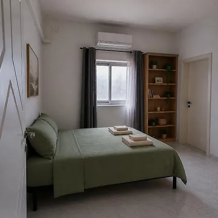2br With Private Entrance In Spinola Διαμέρισμα *